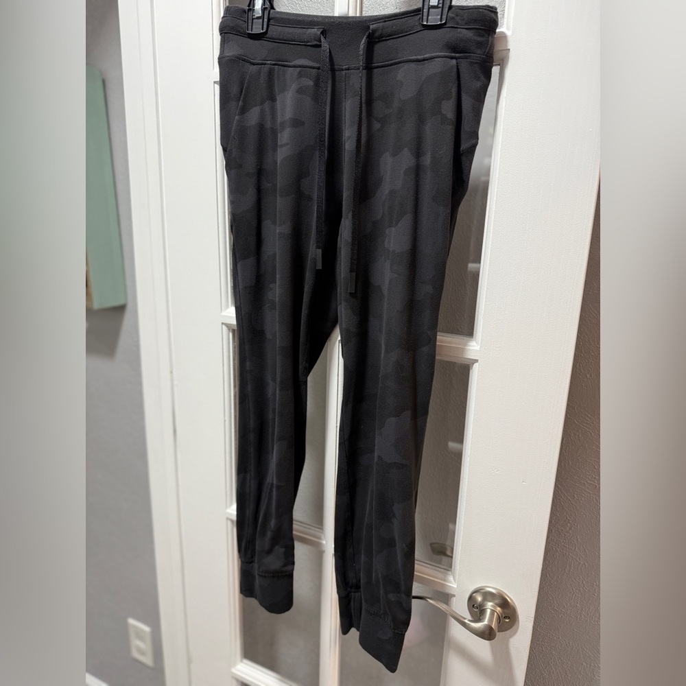 Lululemon Ready to Rulu Jogger Crop-Heritage 365 Camo Deep Coal Multi - Picture 11 of 14